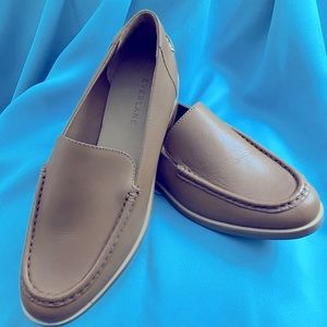 Everlane The Modern Loafer. Camel